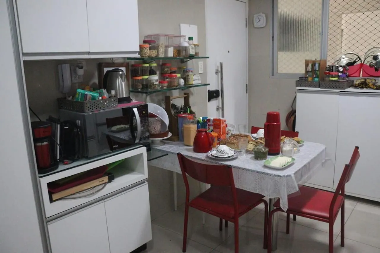 Homestay Pequeno Quarto Individual , Ventilador,Tv, Mesa De Trabalho, Bairro Do Espinheiro Recife Brazil